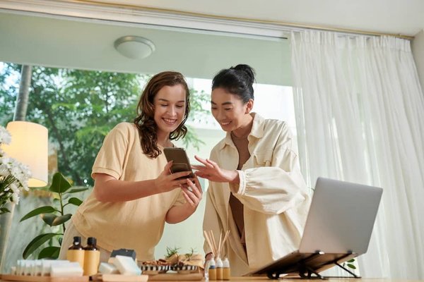 Comment instaurer une culture de feedback positif dans les équipes de vente à haute pression ?